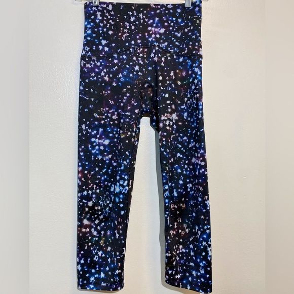 SPANX Booty Boost Active‎ Cosmic Print Cropped Leggings Size Small - Picture 1 of 8